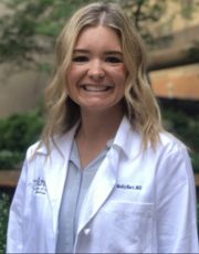 Headshot of Molly Barr